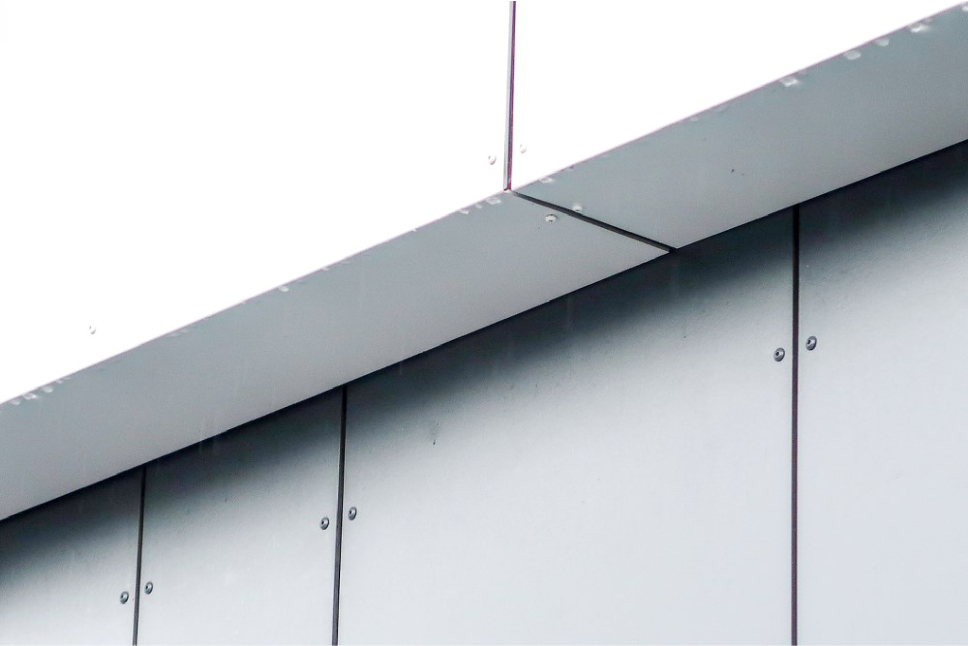 Ventilated facades - Aluminum Composite Panels and HPL Panels - www.serviceplast.com